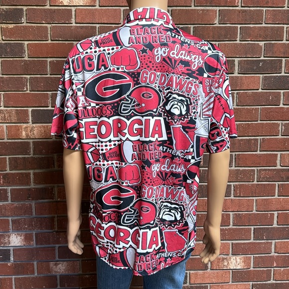 Georgia Bulldogs Hawaiian Style Football Shirt - Picture 4 of 8
